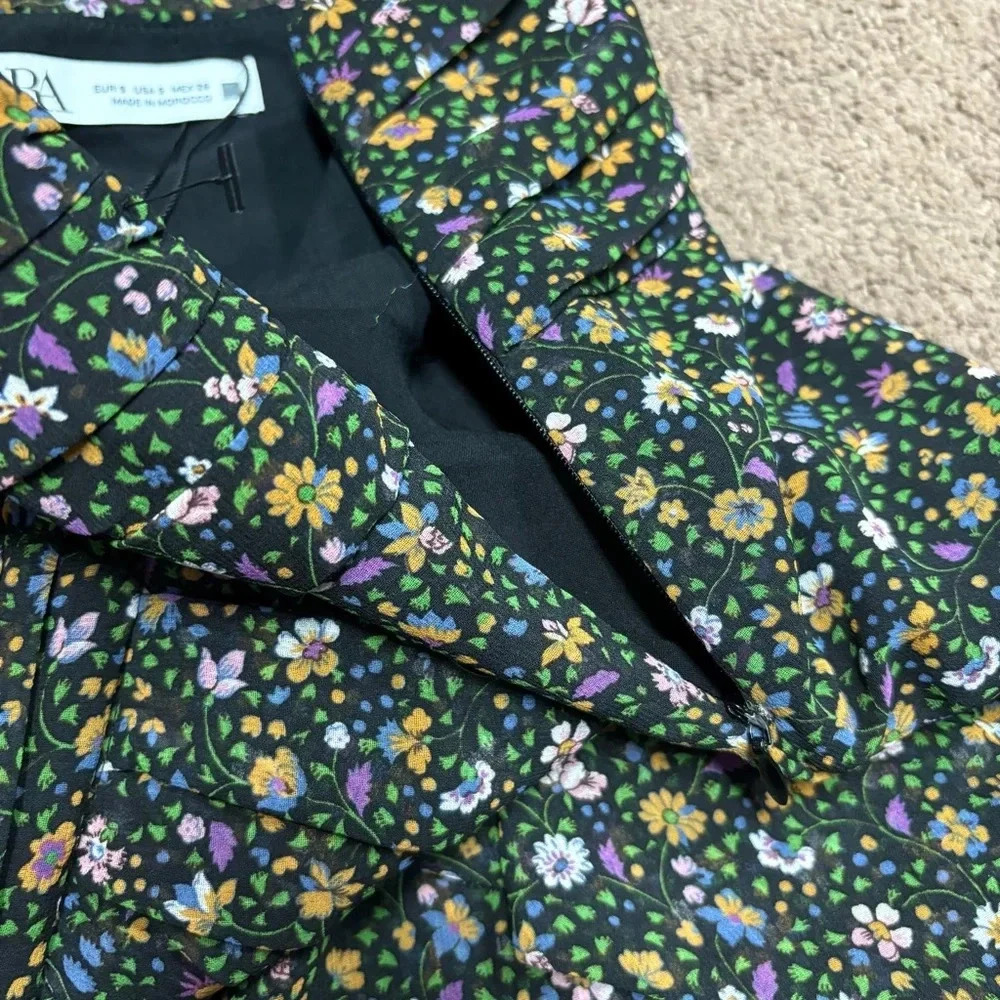 Zara Mini Skirt Floral Pintuck Side Zip Womens S NWOT - Picture 9 of 10
